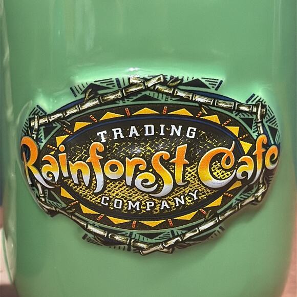 Rainforest Cafe Trading Company mugs set of 2 green with bamboo style handle - Picture 4 of 14